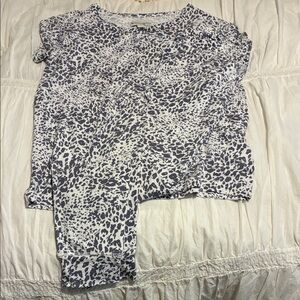 Koolaburra by Ugg Black and White Animal Print Top and jogger set